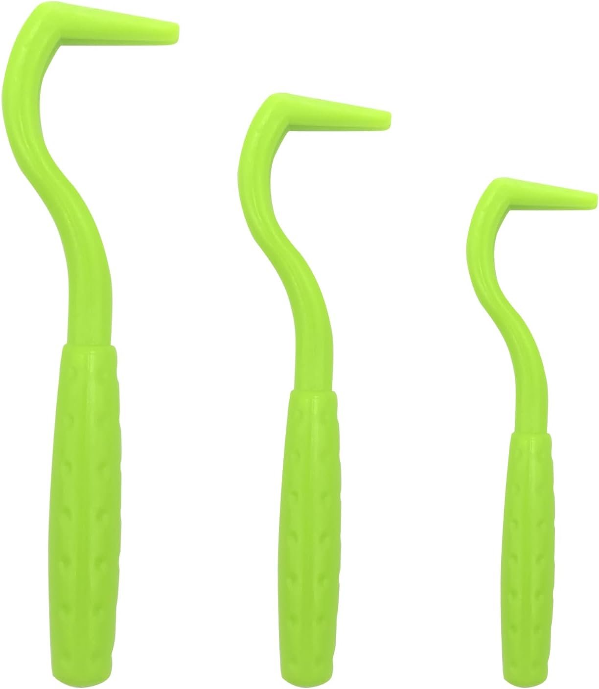 Quacc 3 PCS Tick Remover Tool, Plastic Painlessly Tick Remover Portable for Dogs Cats Humans (Green)
